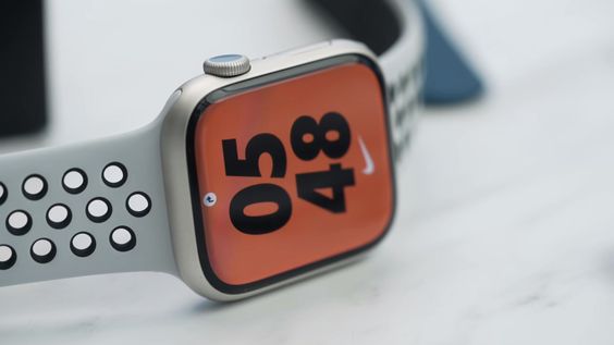 Apple Watch Nike Series 7 12